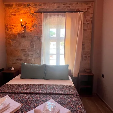 Kapslový hotel Arcadia *